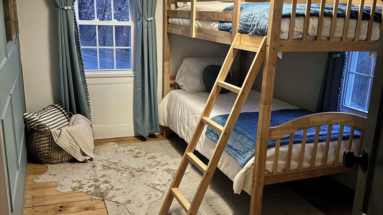 Photo of Bedroom in Shelton