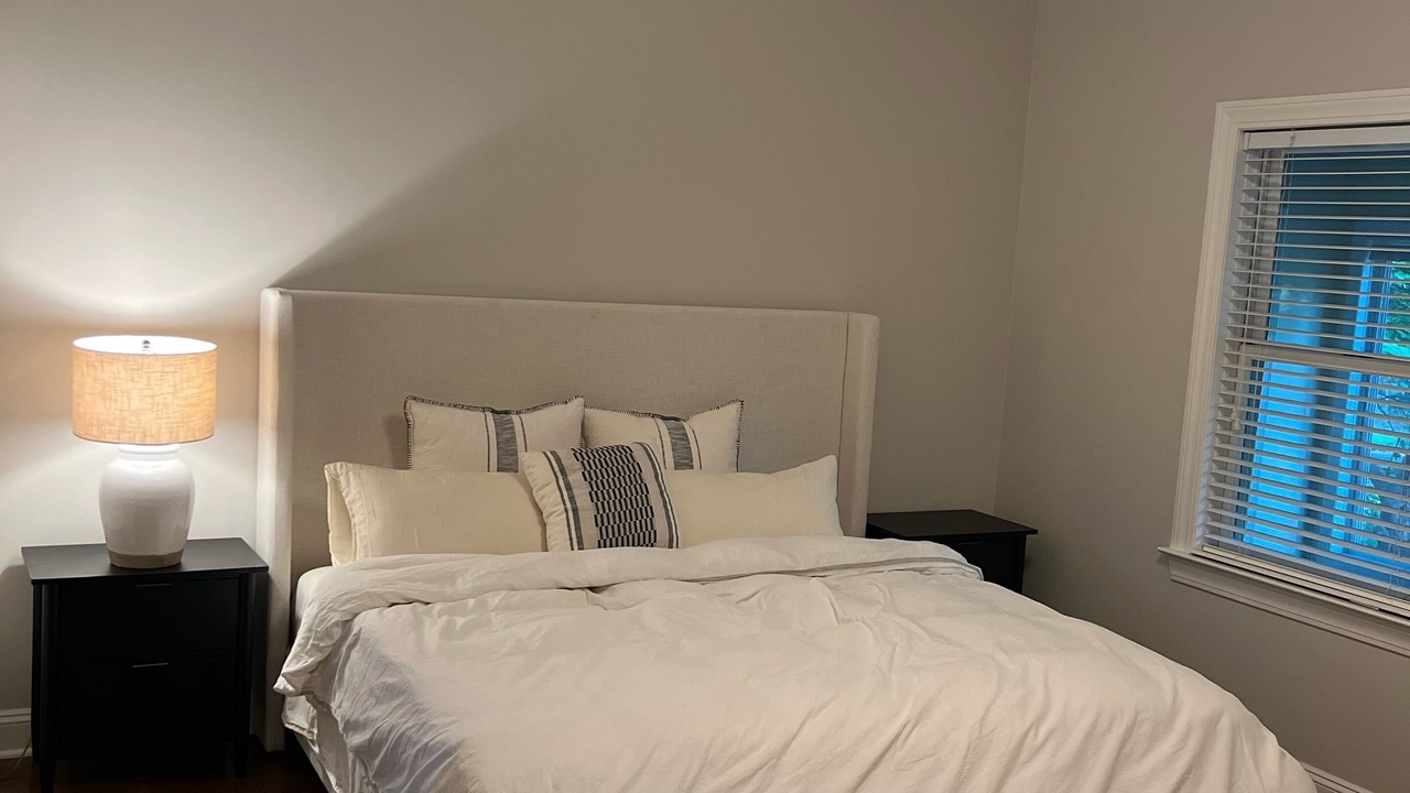 Photo of Bedroom in Rhinebeck Village Business District