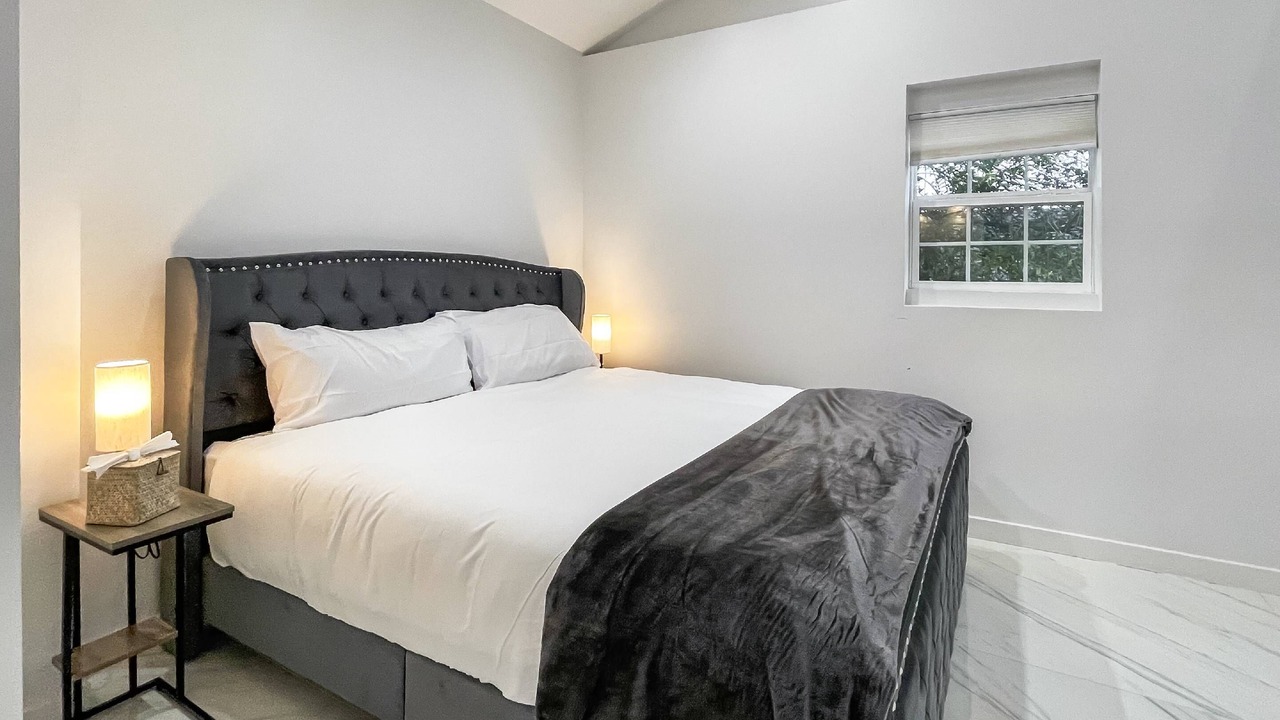 Photo of Bedroom in Cos Cob