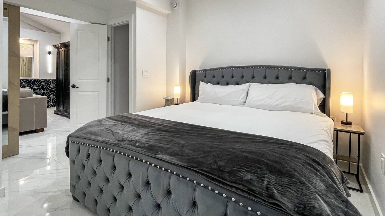 Photo of Bedroom in Cos Cob