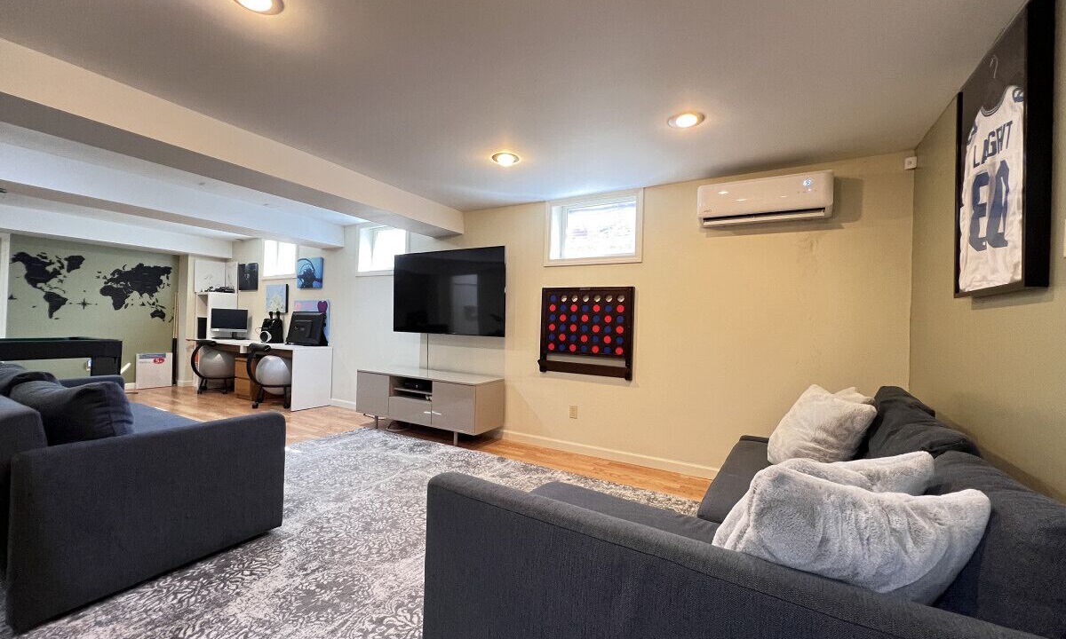 Photo of Livingroom in Manchester Center