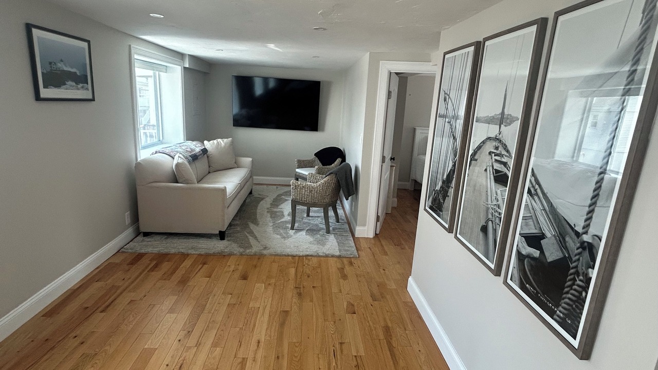 Photo of Livingroom in York Beach