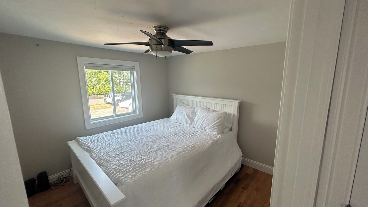 Photo of Bedroom in York Beach