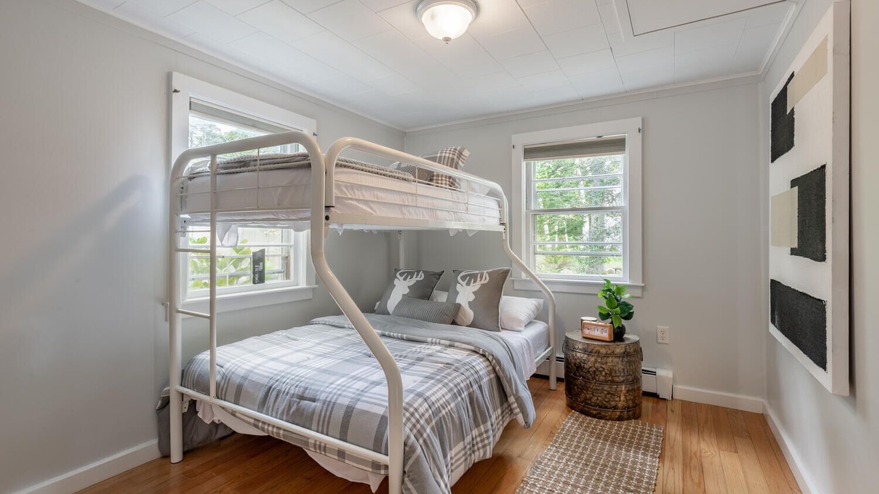 Photo of Bedroom in Mashpee