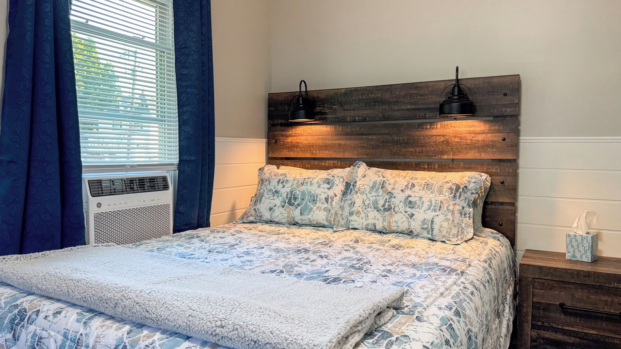 Photo of Bedroom in Hudson