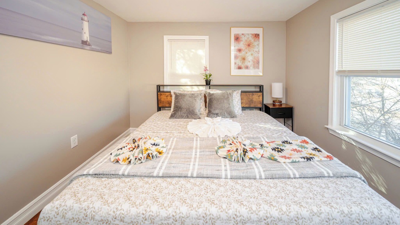 Photo of Bedroom in Quincy