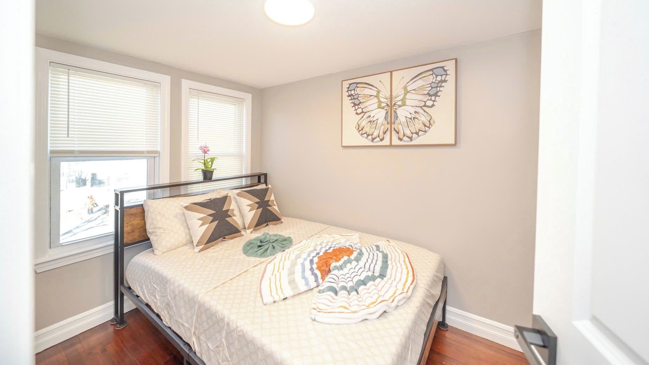 Photo of Bedroom in Quincy