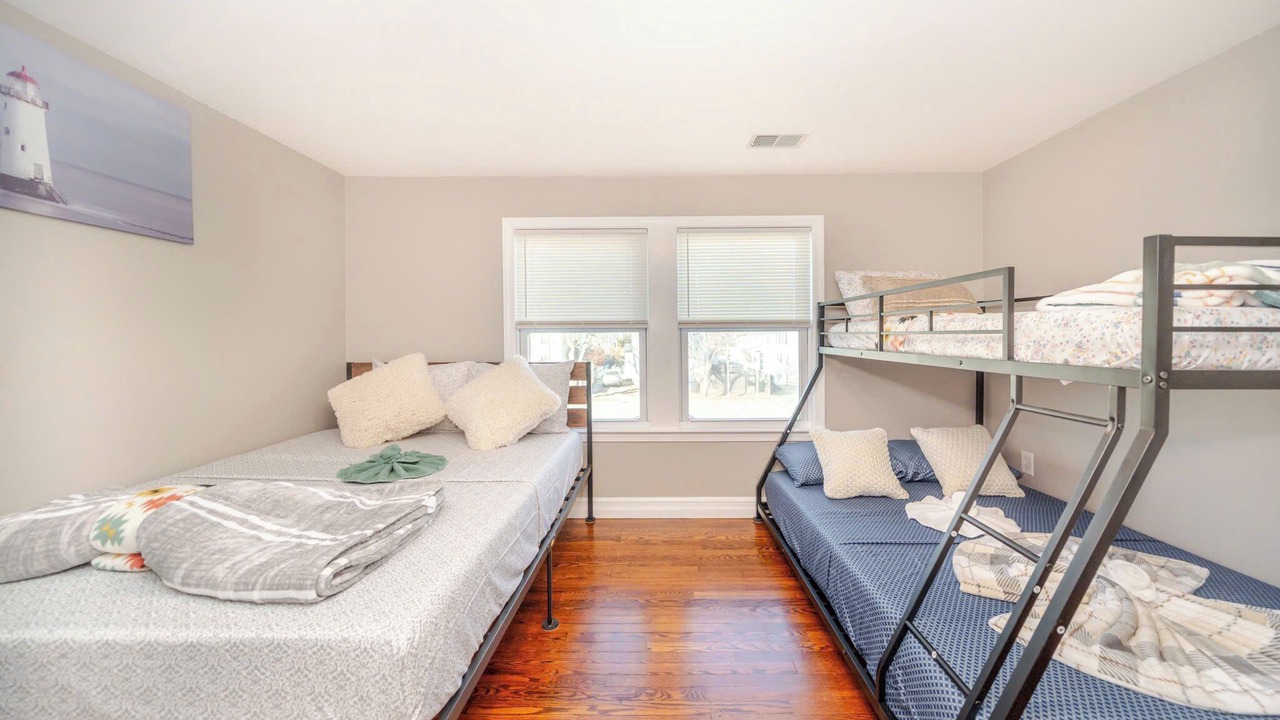 Photo of Bedroom in Quincy