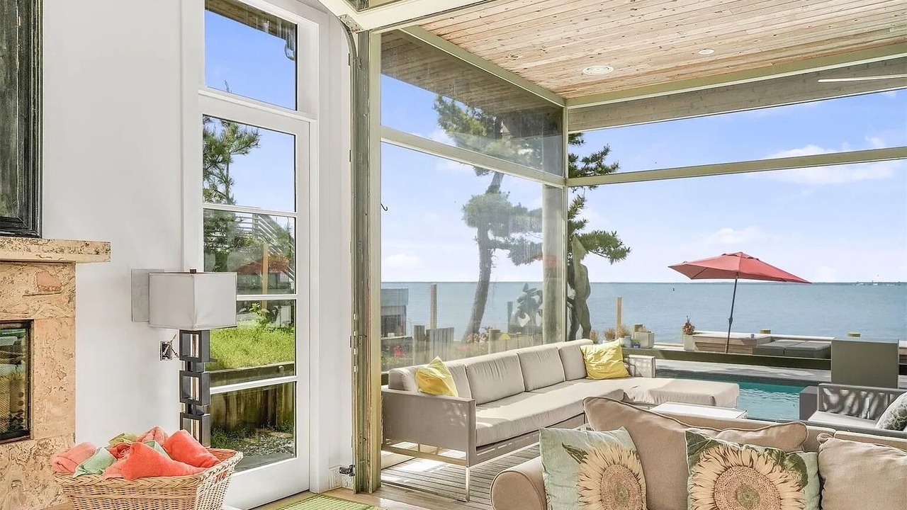 Photo of Livingroom in Fire Island Pines