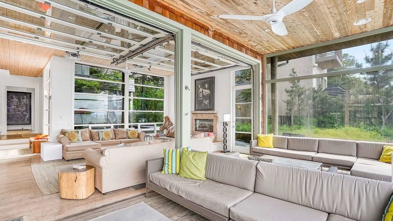 Photo of Livingroom in Fire Island Pines