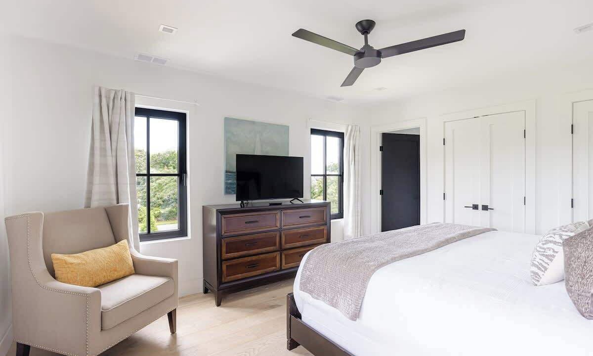 Photo of Bedroom in Middletown