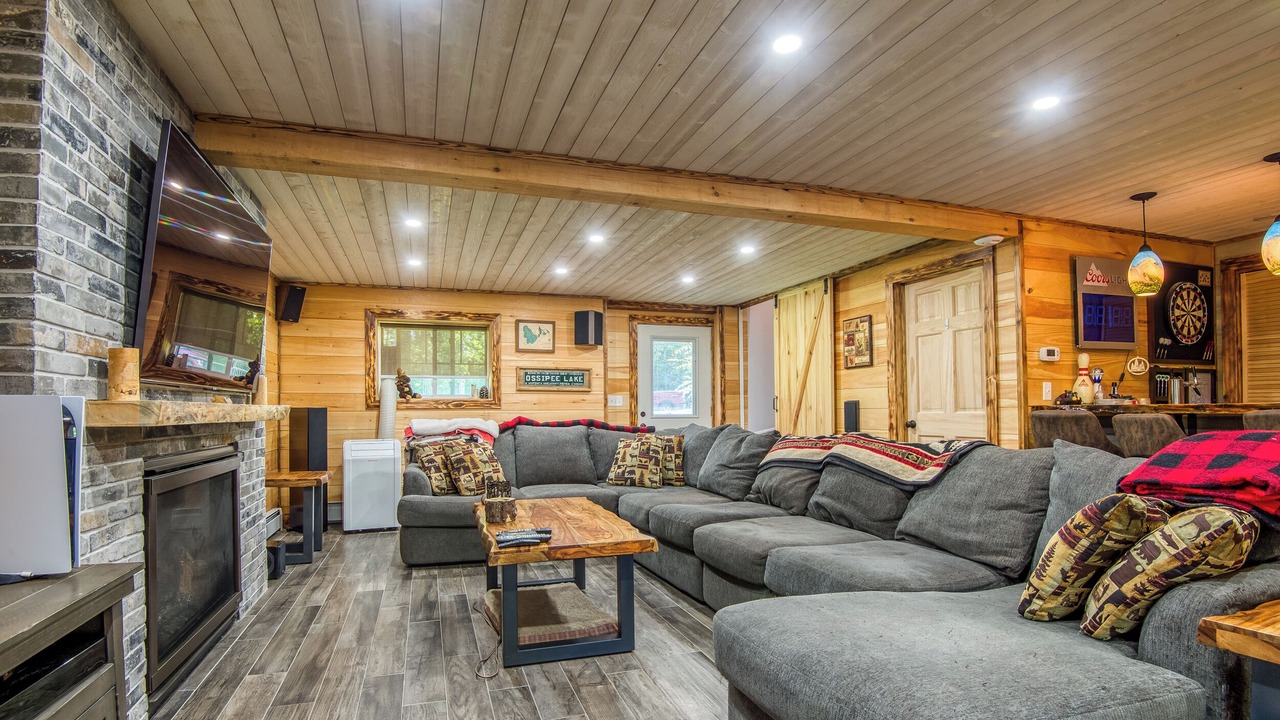 Photo of Livingroom in Blueberry Estates