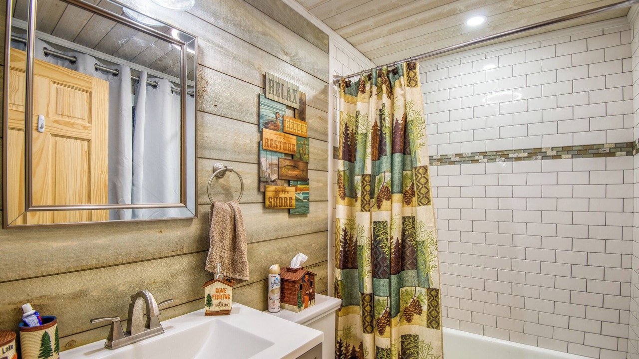 Photo of Bathroom in Blueberry Estates