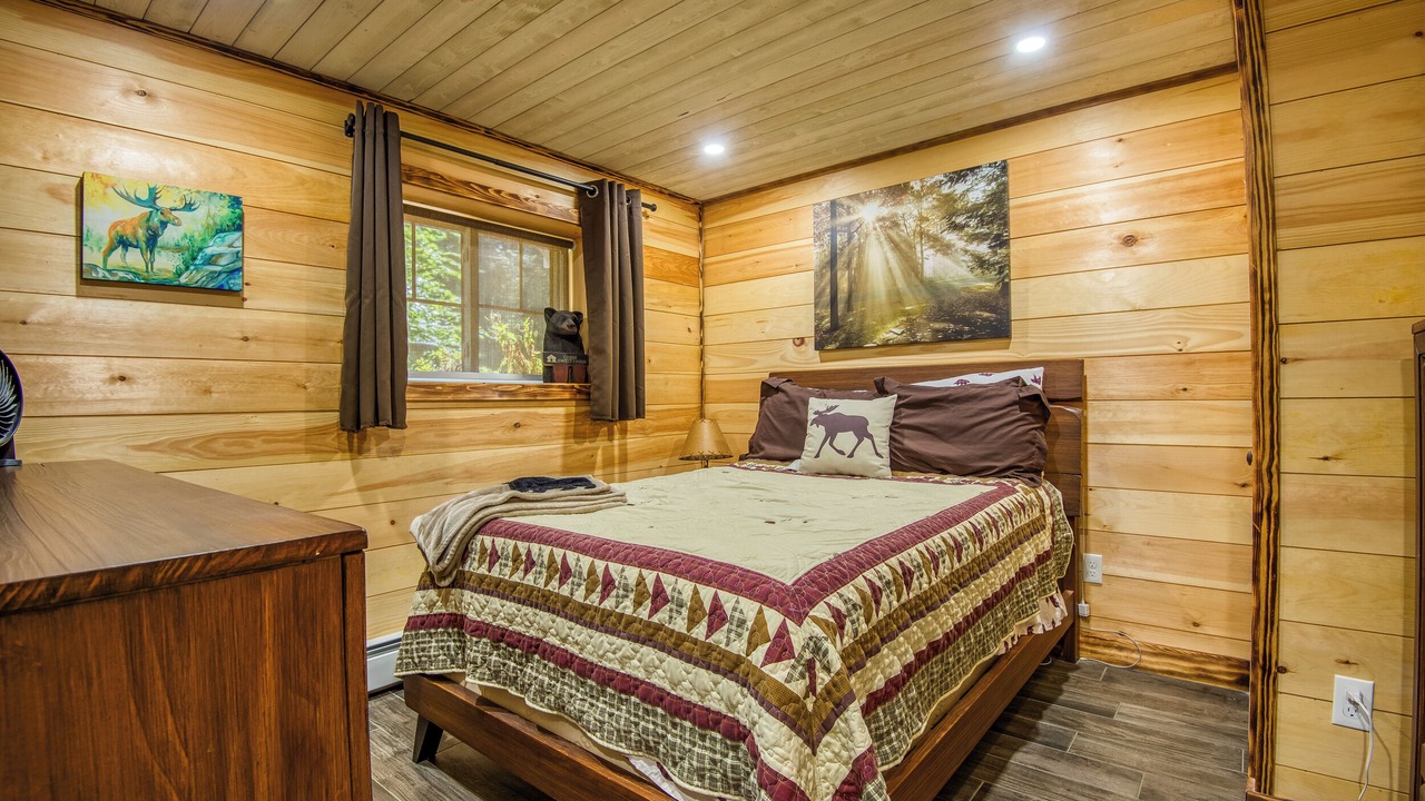 Photo of Bedroom in Blueberry Estates
