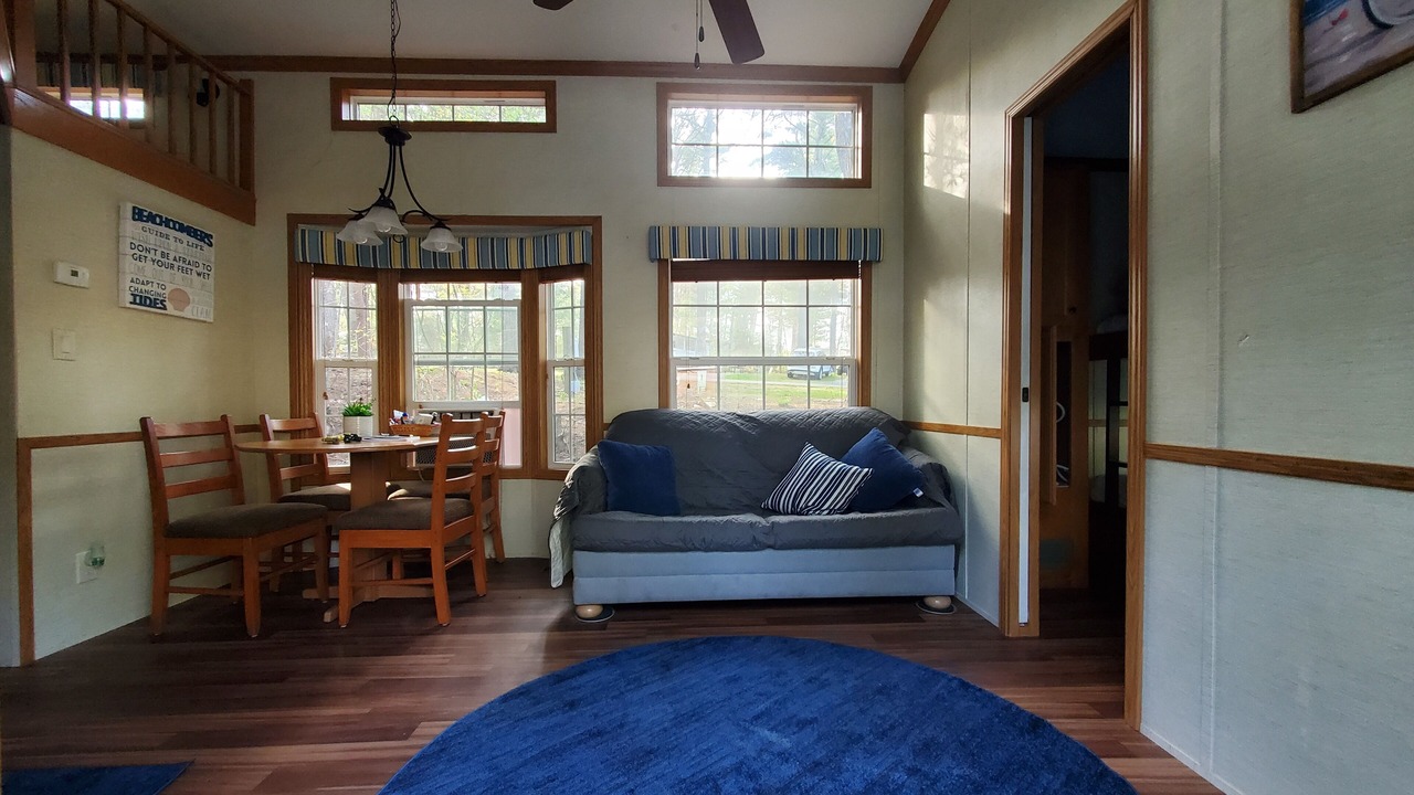 Photo of Livingroom in East Falmouth