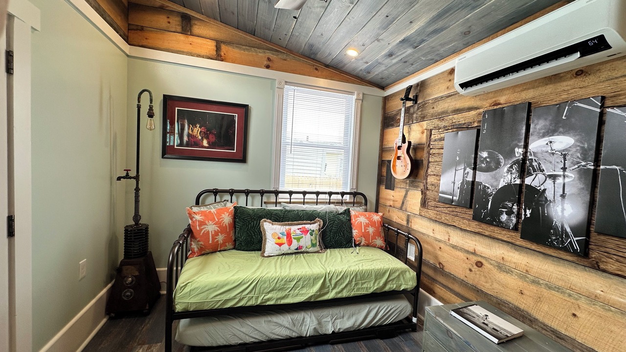 Photo of Livingroom in Hampton