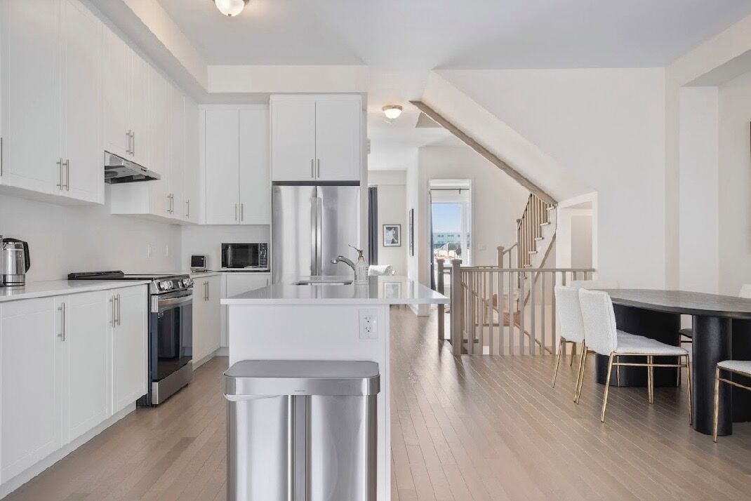 Photo of Kitchen in Oakville