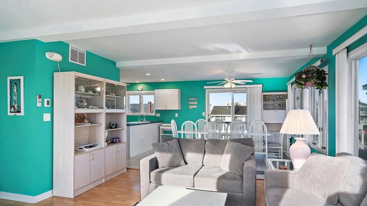 Photo of Livingroom in Ship Bottom