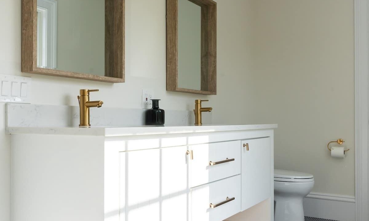 Photo of Bathroom in Jamestown