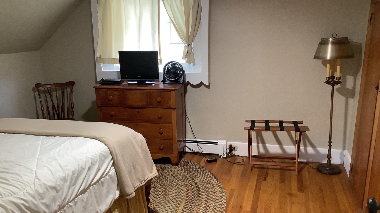 Photo of Bedroom in Westbrook
