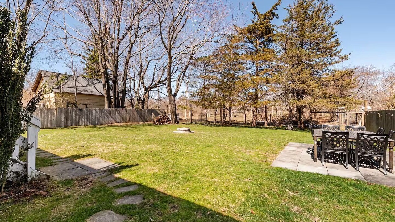 Photo of Outdoor in Greenport West
