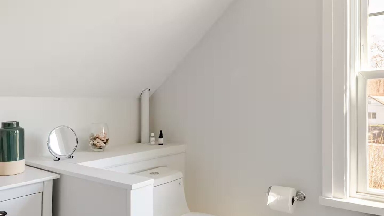 Photo of Bathroom in Greenport West