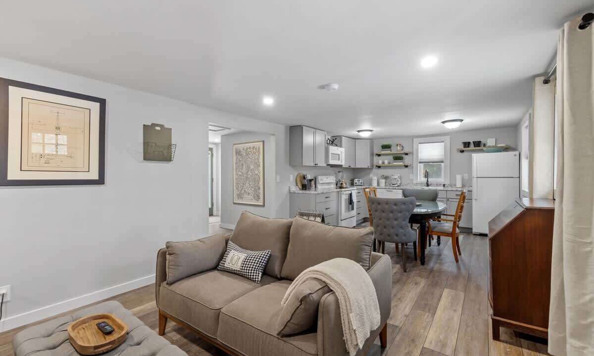 Photo of Livingroom in Bradford
