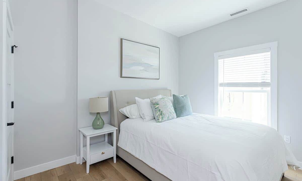Photo of Bedroom in Yachting Village