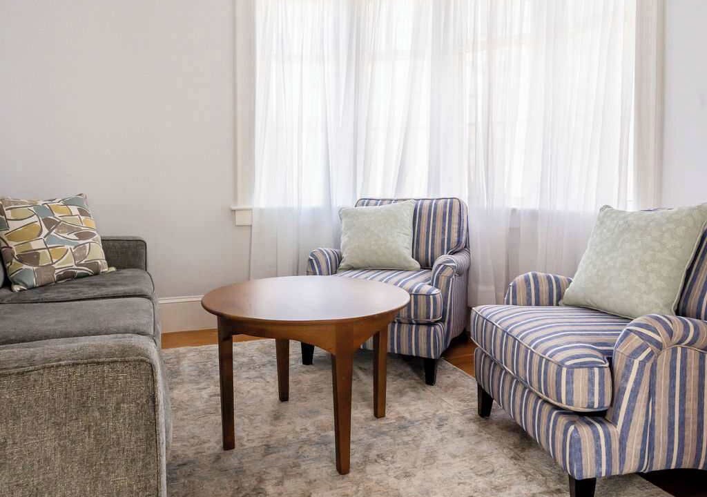 Photo of Livingroom in Ocean Drive