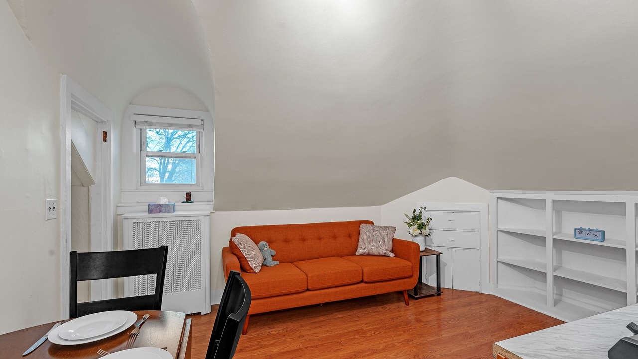Photo of Bedroom in Waverly