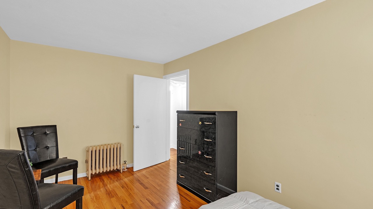 Photo of Bedroom in Waverly
