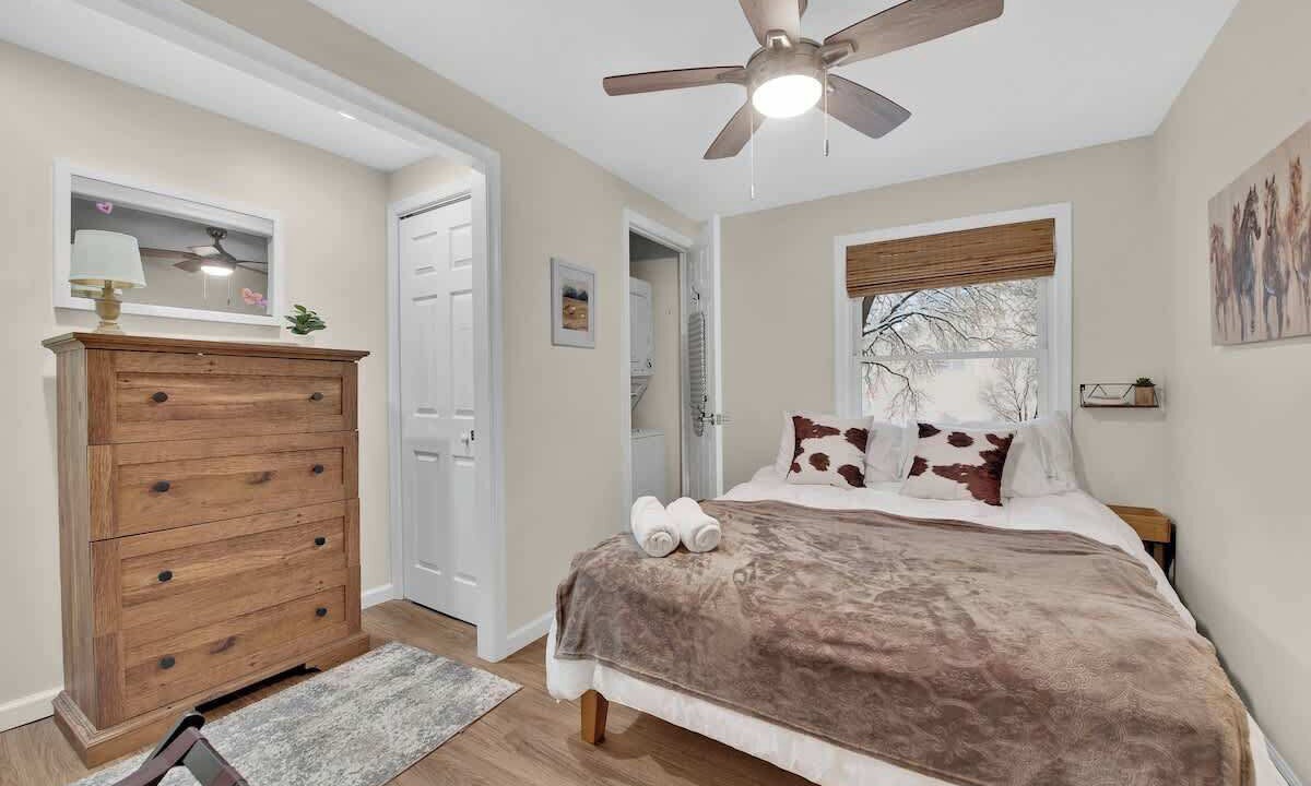 Photo of Bedroom in Rowland