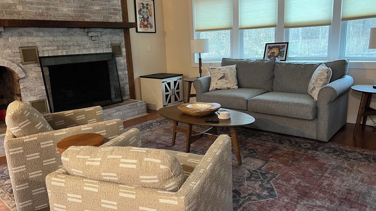 Photo of Livingroom in West Tisbury