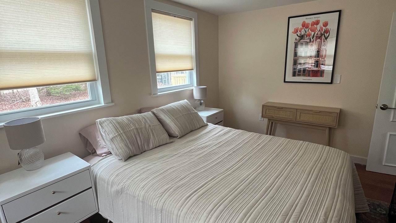 Photo of Bedroom in West Tisbury