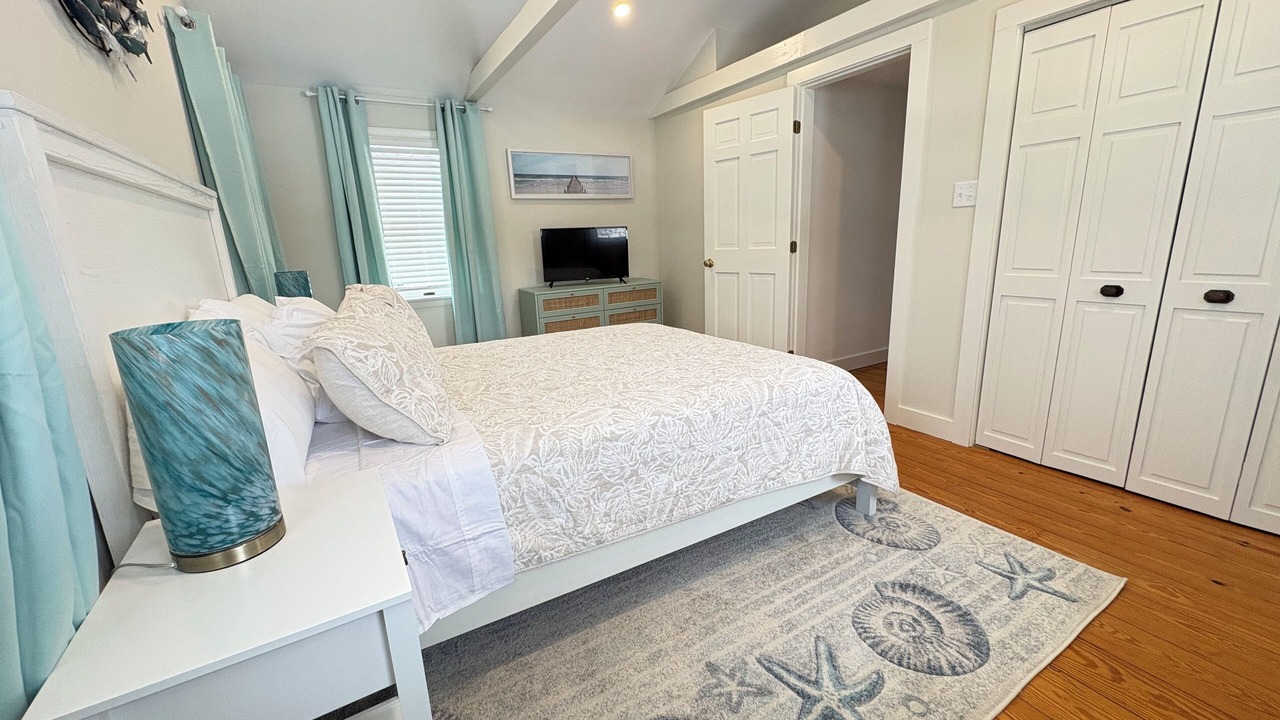 Photo of Bedroom in Newbury