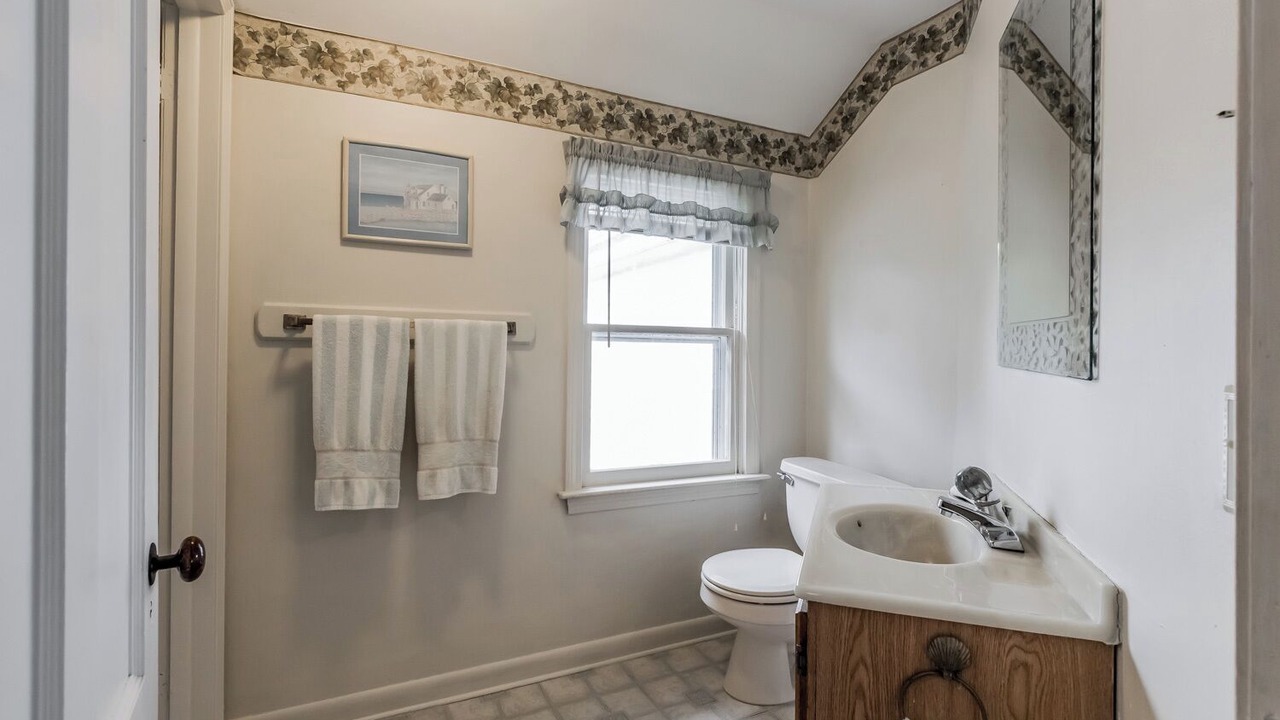 Photo of Bathroom in Ocean Park
