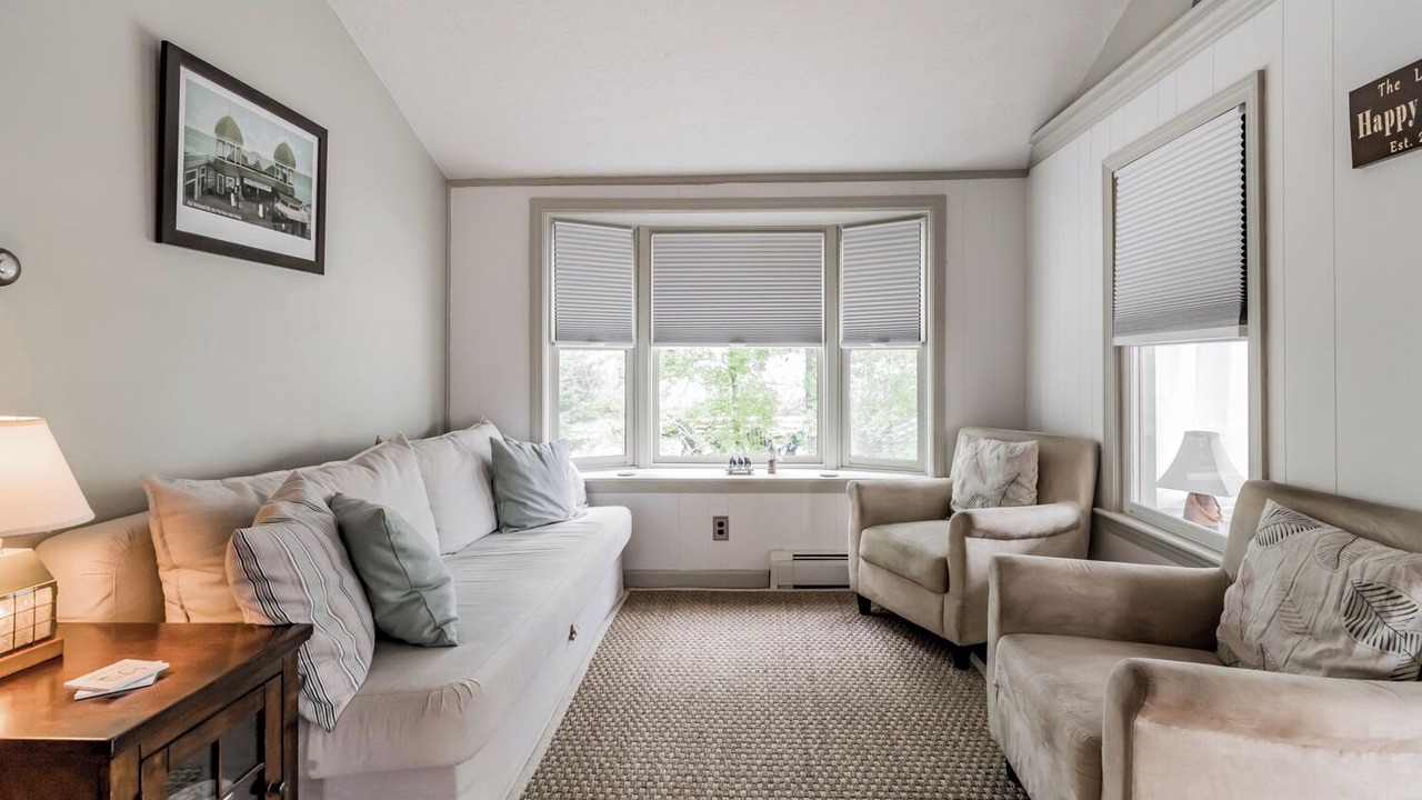 Photo of Livingroom in Camp Ellis