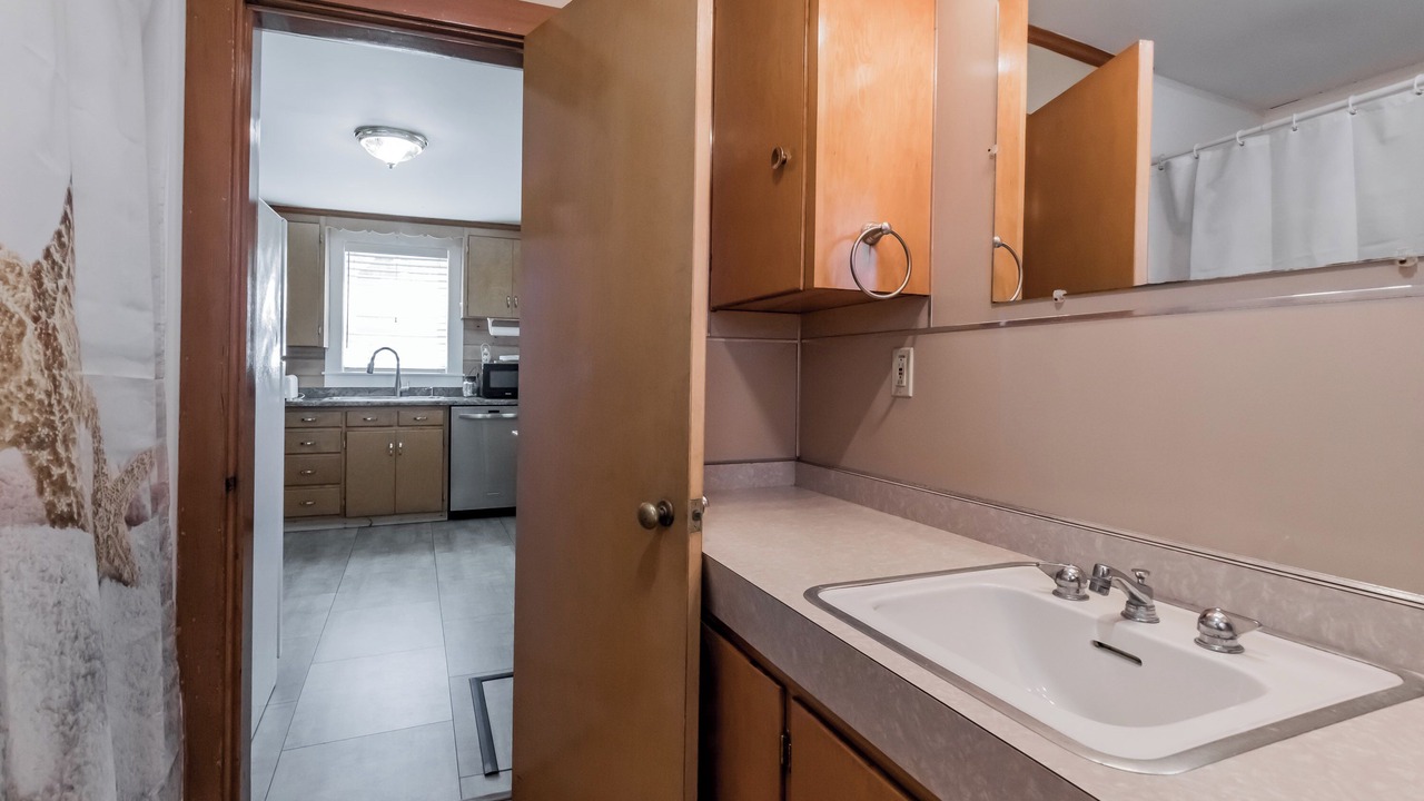 Photo of Bathroom in Ocean Park