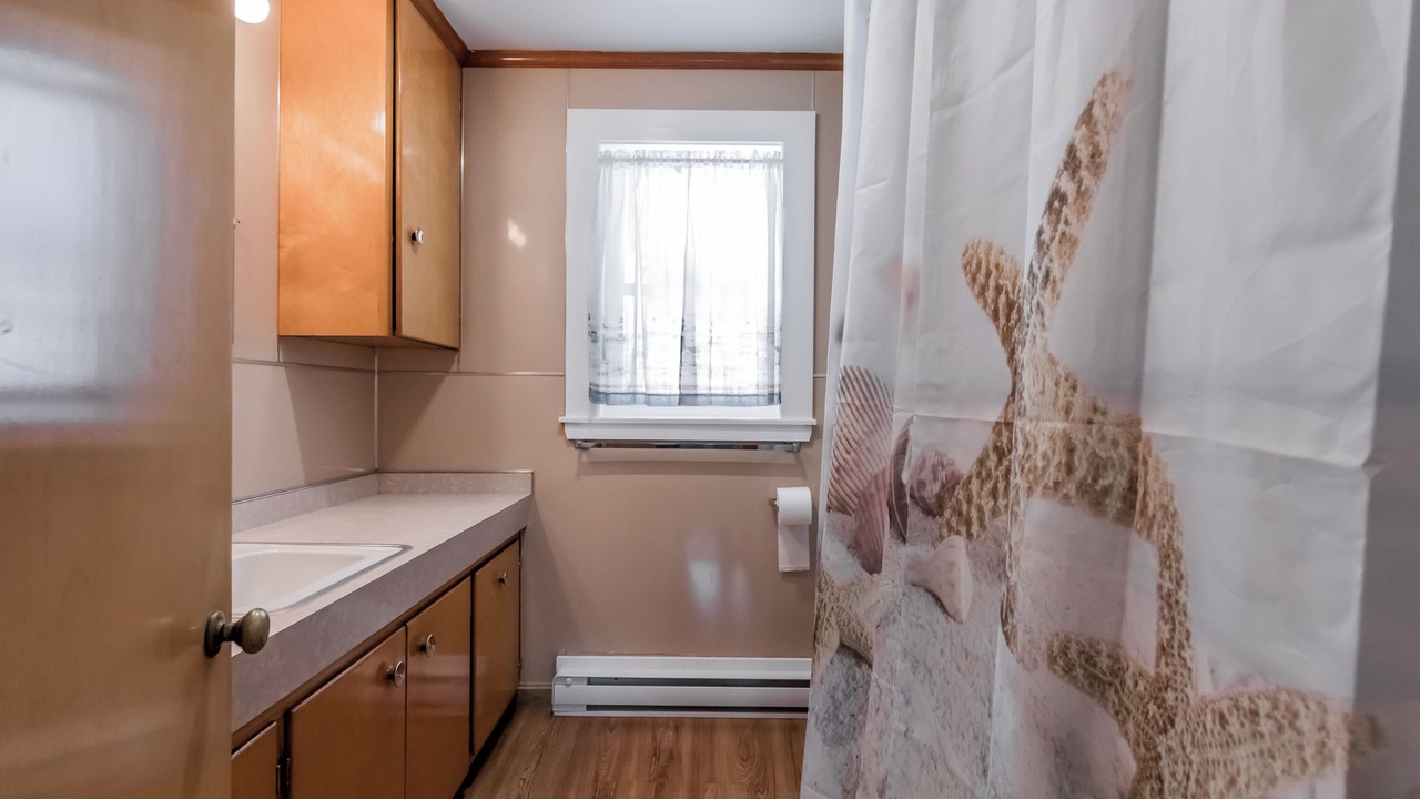 Photo of Bathroom in Ocean Park