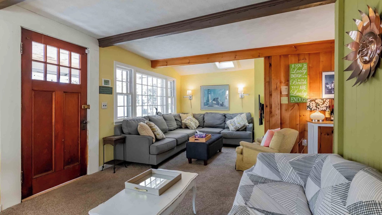 Photo of Livingroom in Ocean Park