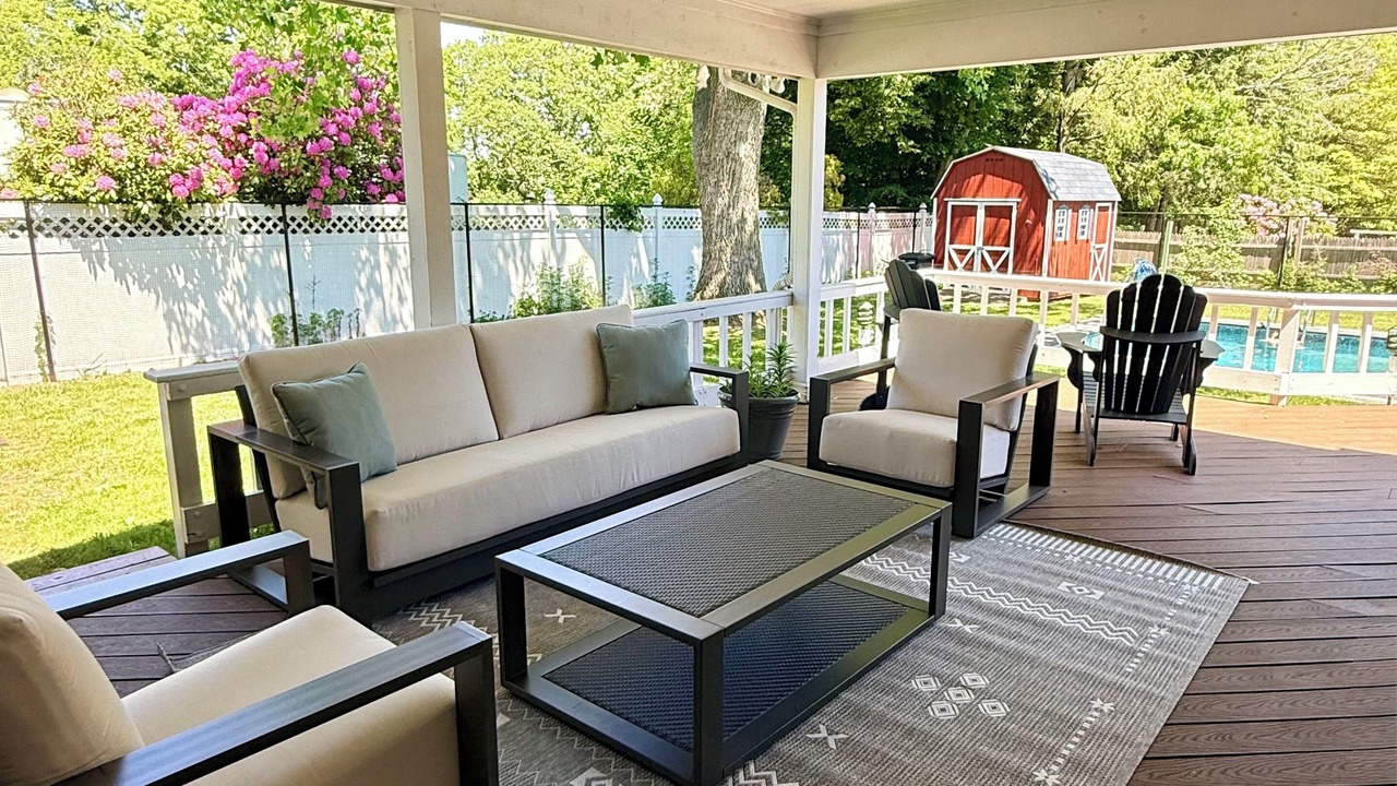 Photo of Patio Balcony in Cutchogue