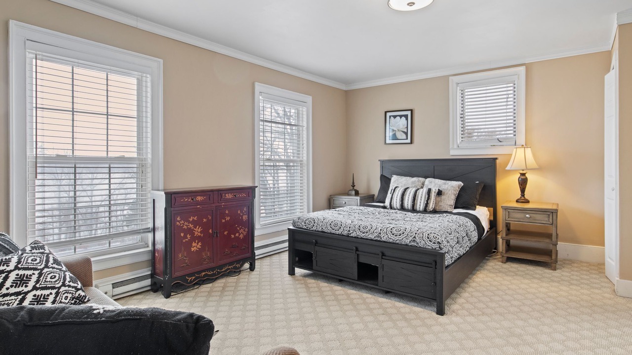 Photo of Bedroom in Cayuga