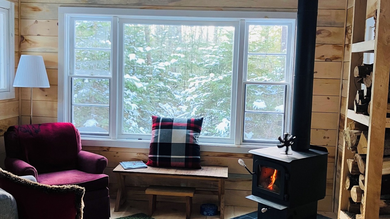 Photo of Livingroom in Bowdoin