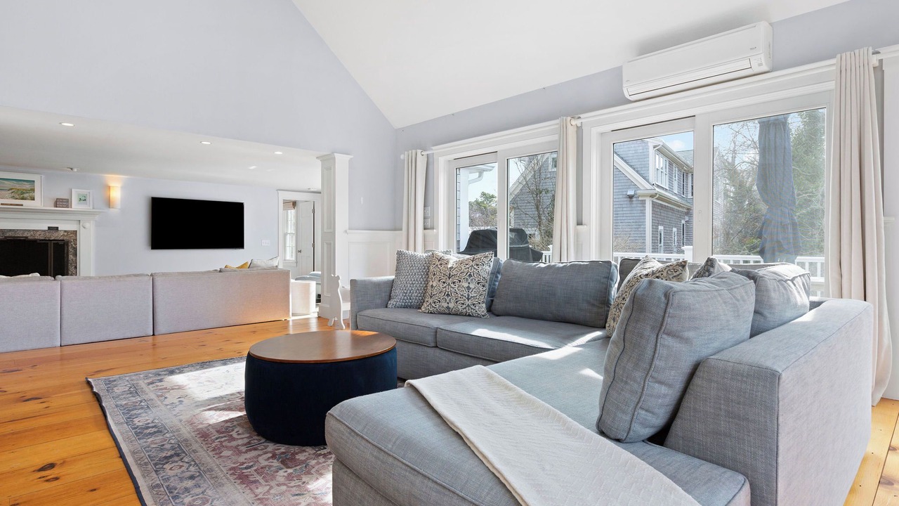 Photo of Livingroom in North Chatham