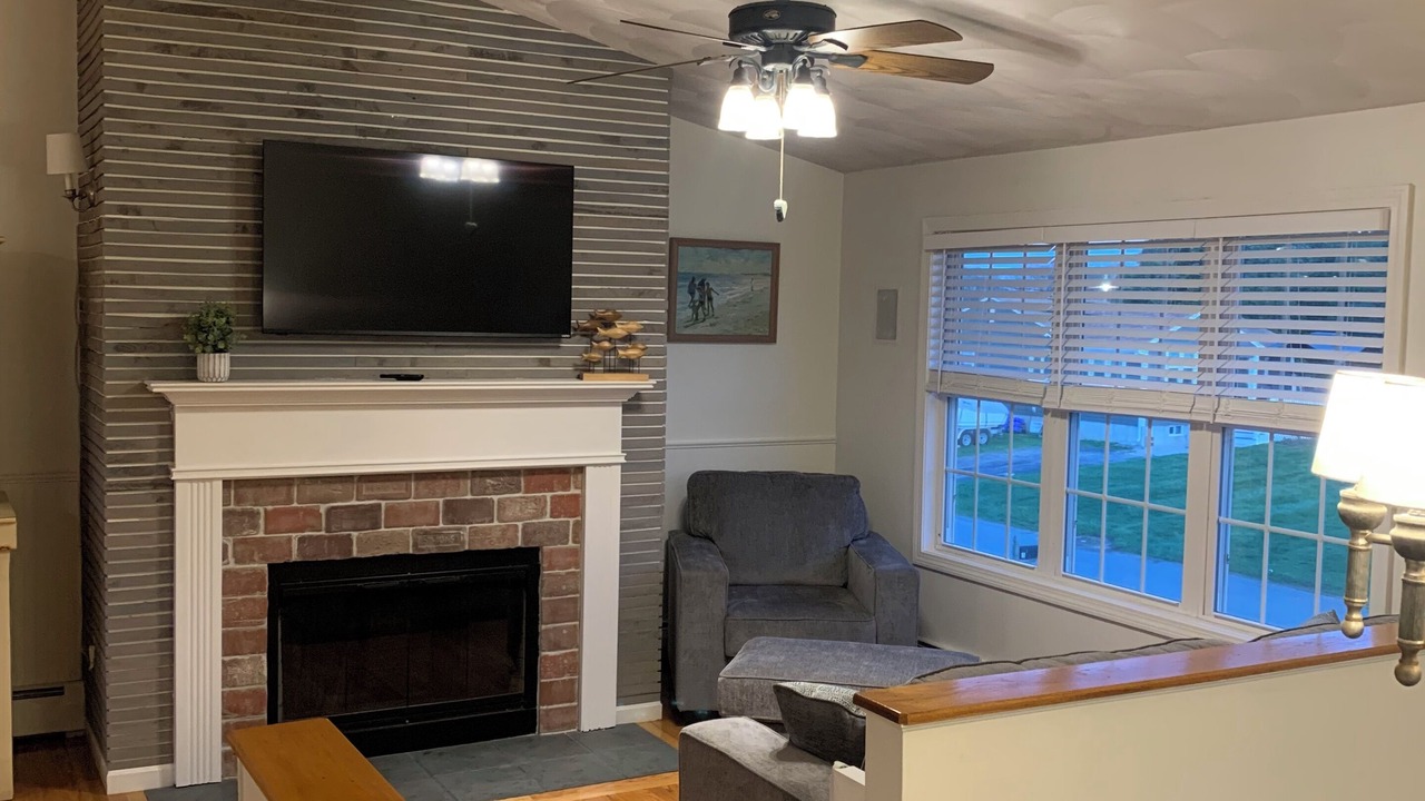 Photo of Livingroom in Narragansett