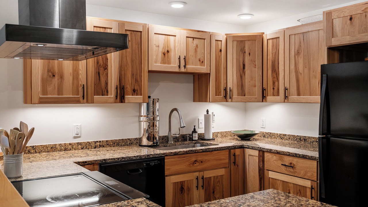 Photo of Kitchen in Warren