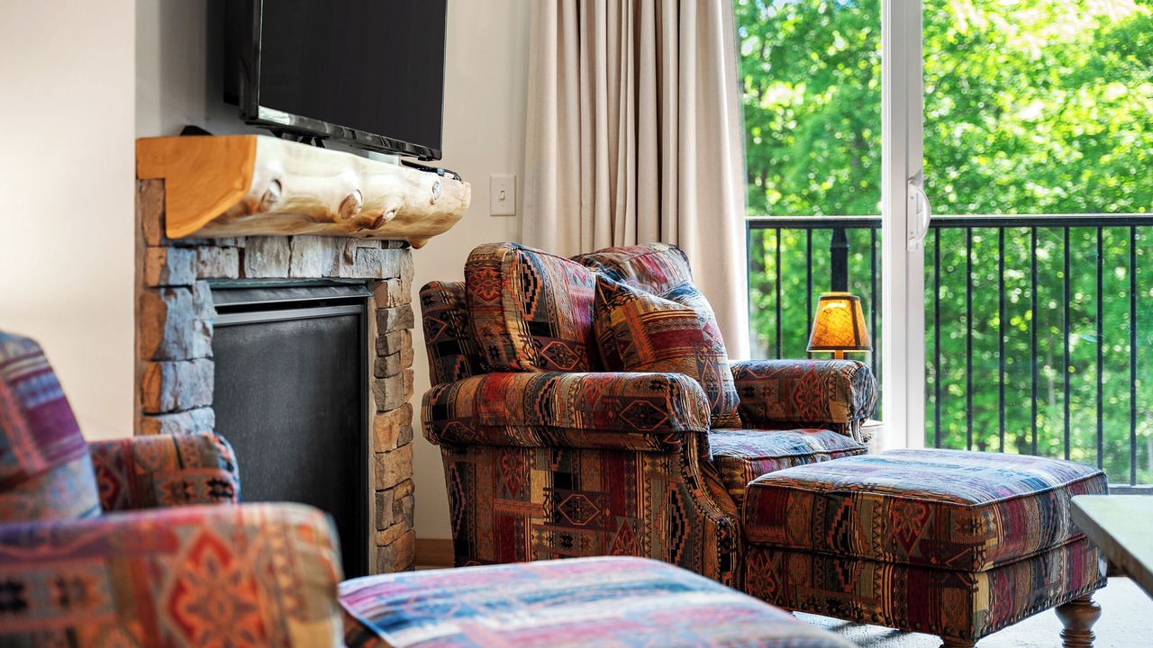 Photo of Livingroom in Warren