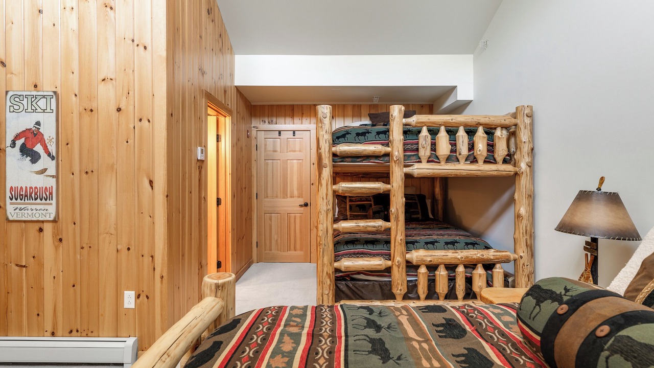Photo of Bedroom in Warren