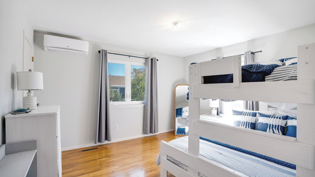 Photo of Bedroom in Montauk