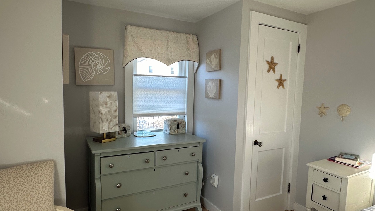 Photo of Bedroom in Humarock